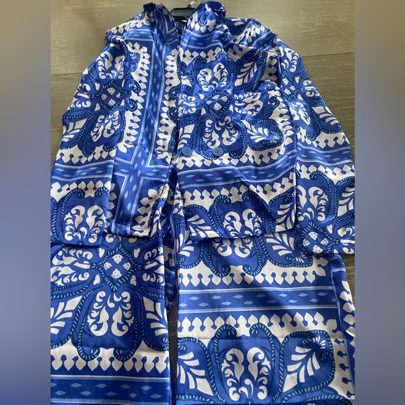 NWT Alex & Parker Blue and White 2 Piece Set - Picture 2 of 3